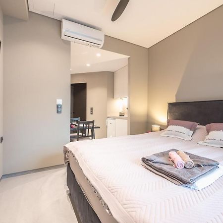 אתונה Ionia Luxury Suites B מראה חיצוני תמונה