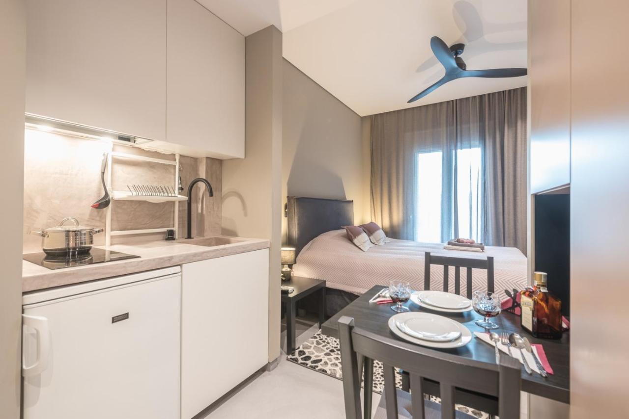 אתונה Ionia Luxury Suites B מראה חיצוני תמונה